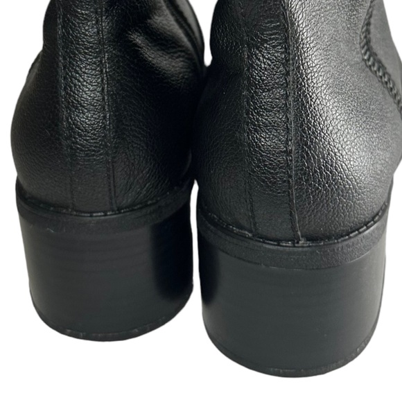 Clarks Women's Nevella Devon Black Leather Side Zip Ankle Boots Size 10 - Picture 9 of 10